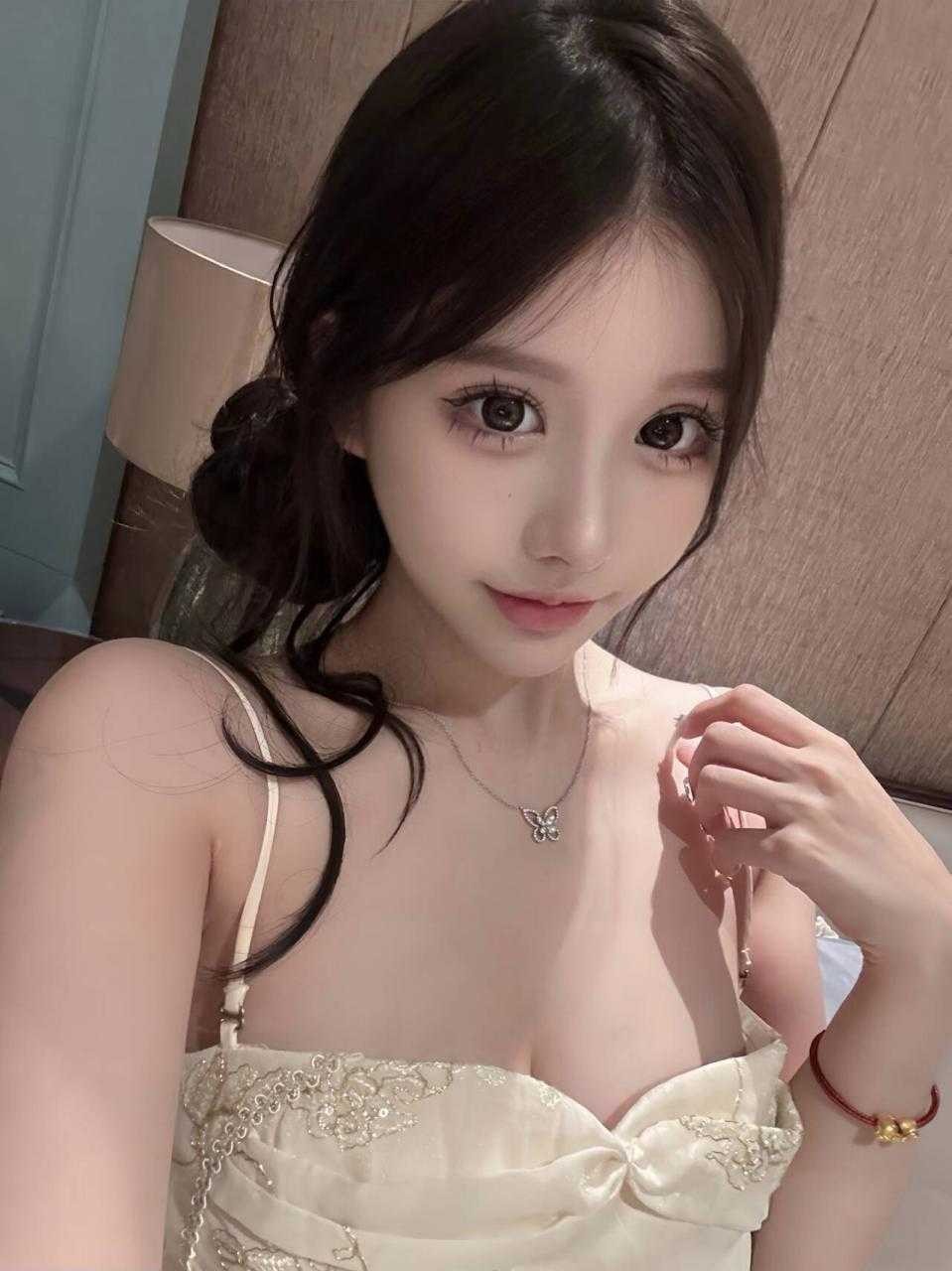 203508v2o4d2s2fd2n9bso.jpg